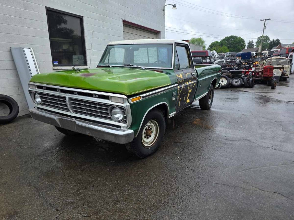 Ford-f-350-1974-green