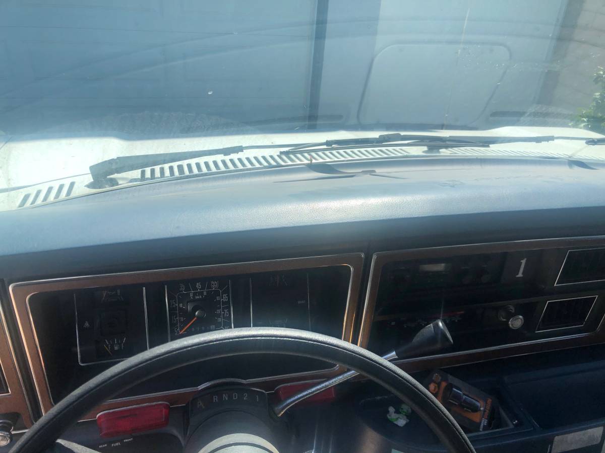 Ford-f-350-1986-white-17