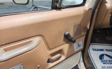 Ford-f-350-1988-white-12