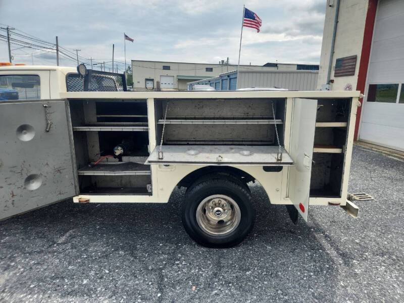 Ford-f-350-1988-white-15