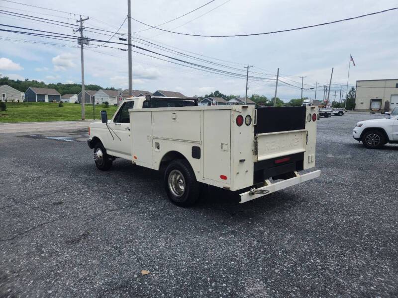 Ford-f-350-1988-white-4