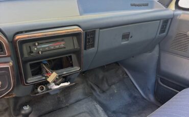Ford-f-350-1989-white-2