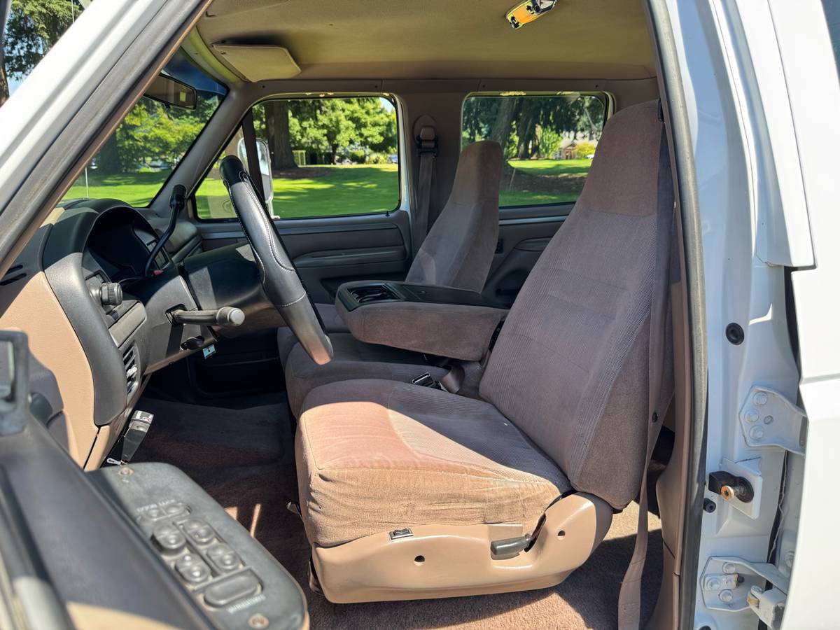 Ford-f-350-1994-white-10
