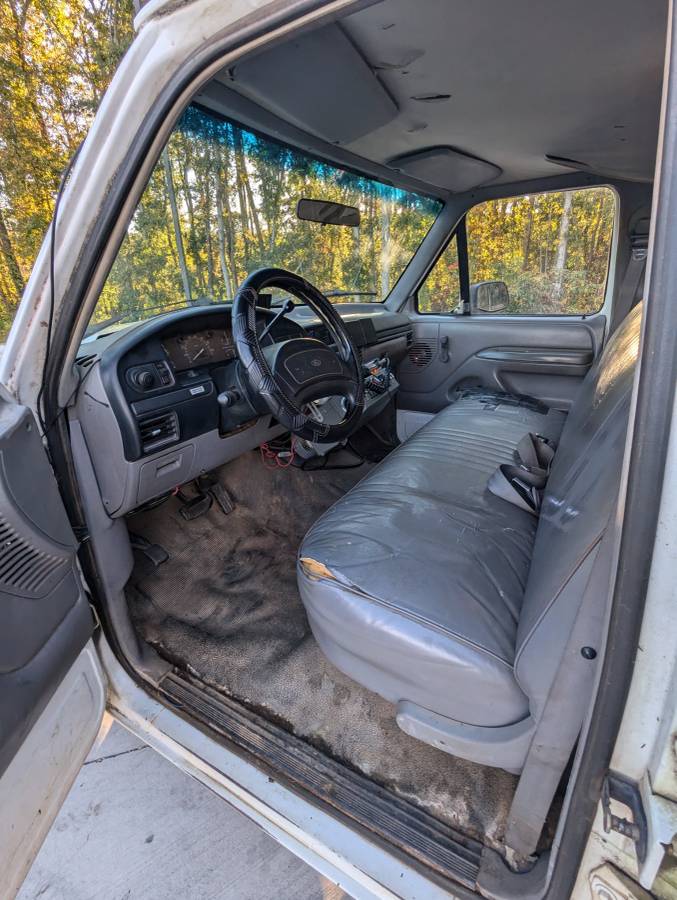 Ford-f-350-1996-white-3