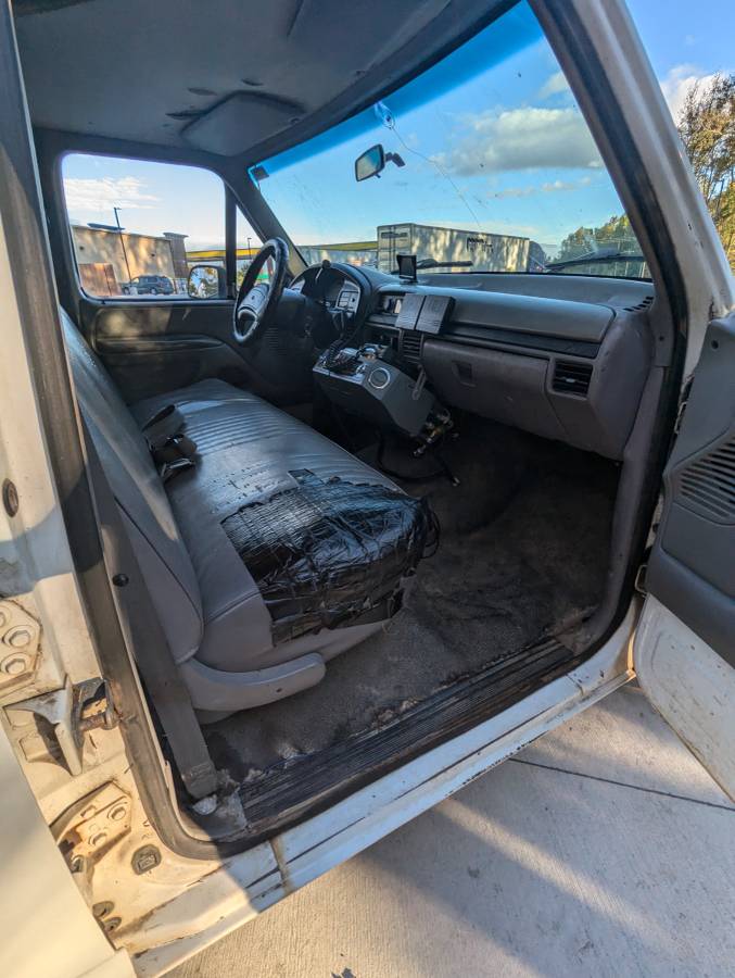 Ford-f-350-1996-white-5
