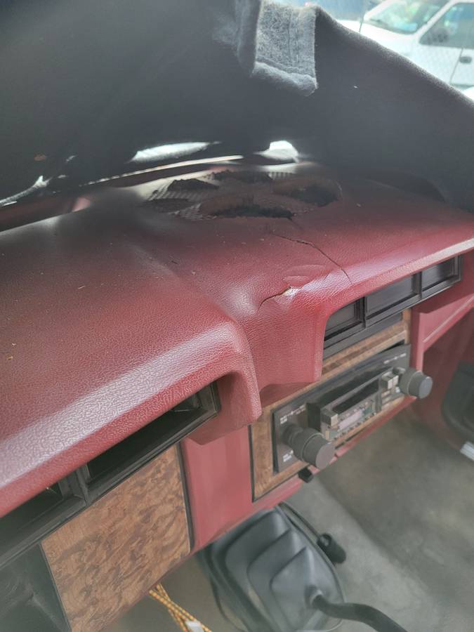 Ford-f-350-crew-cab-xl-4wd-diesel-1986-custom-11