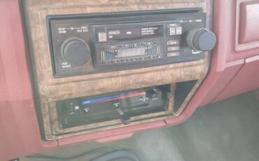 Ford-f-350-crew-cab-xl-4wd-diesel-1986-custom-14