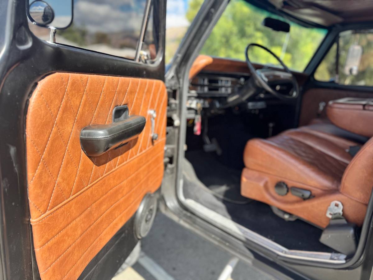 Ford-f-350-diesel-1972-5