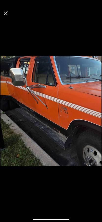 Ford-f-350-diesel-1985-orange