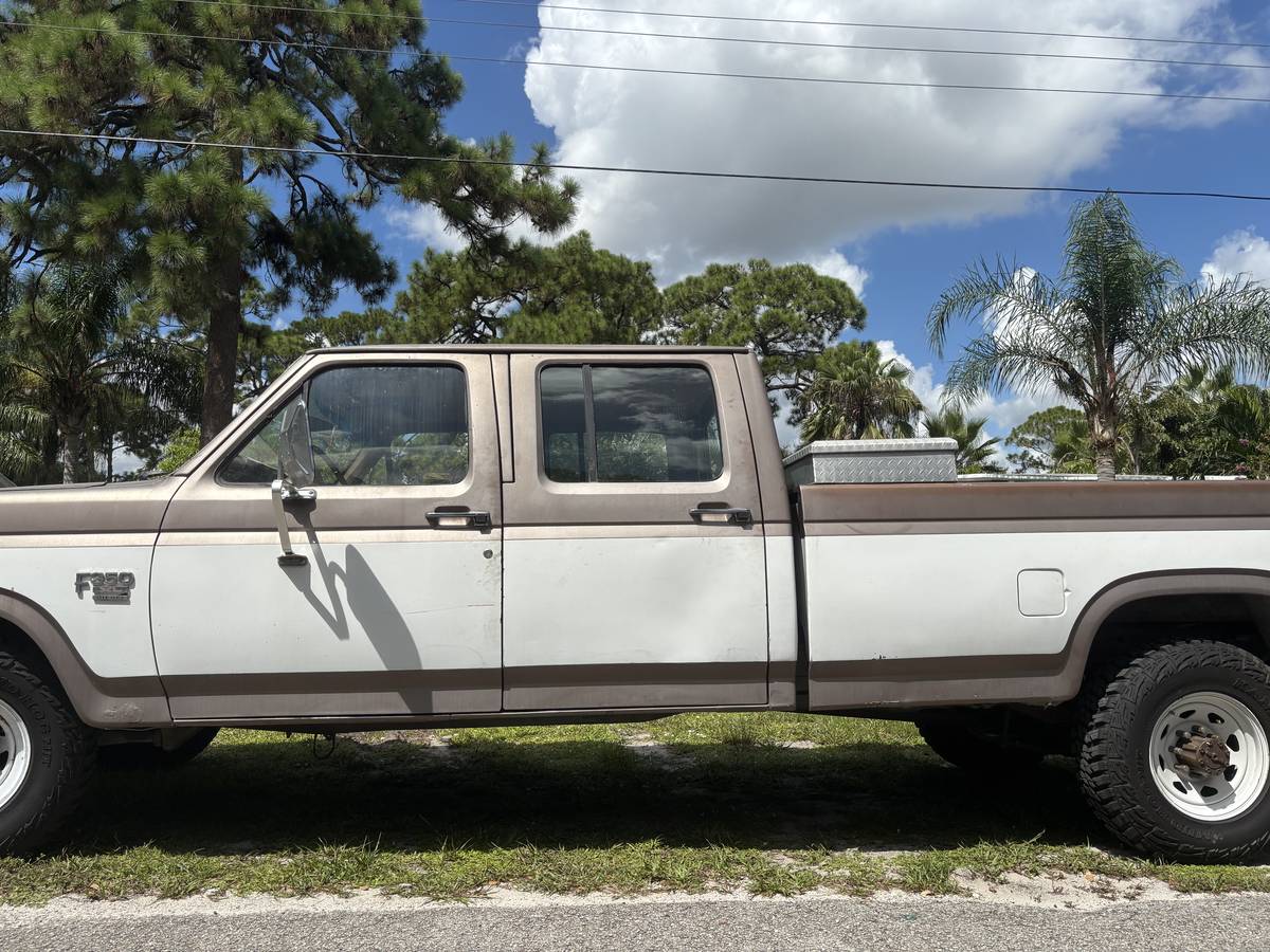 Ford-f-350-diesel-1986-10