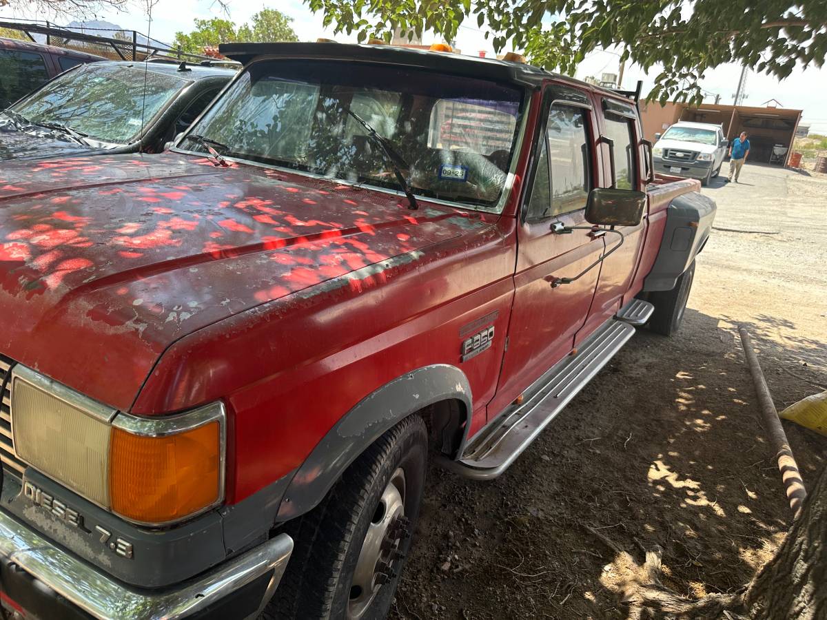 Ford-f-350-diesel-1988-red-1