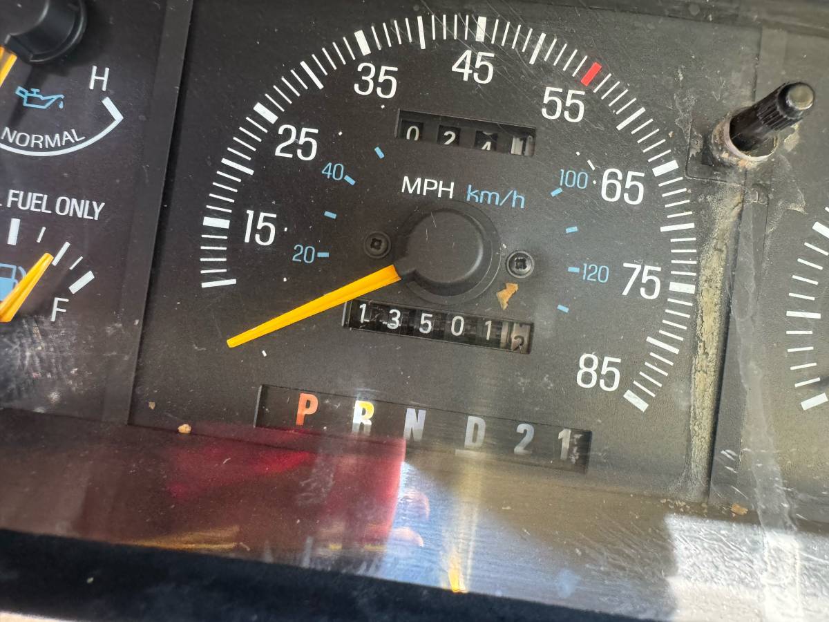 Ford-f-350-diesel-1988-yellow-14
