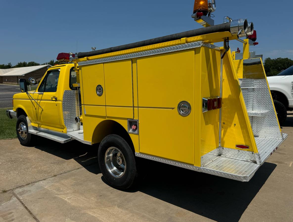 Ford-f-350-diesel-1988-yellow-3