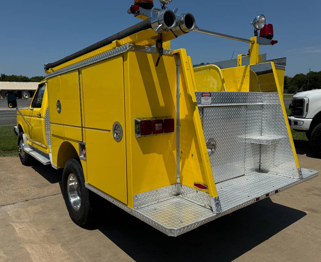 Ford-f-350-diesel-1988-yellow-4