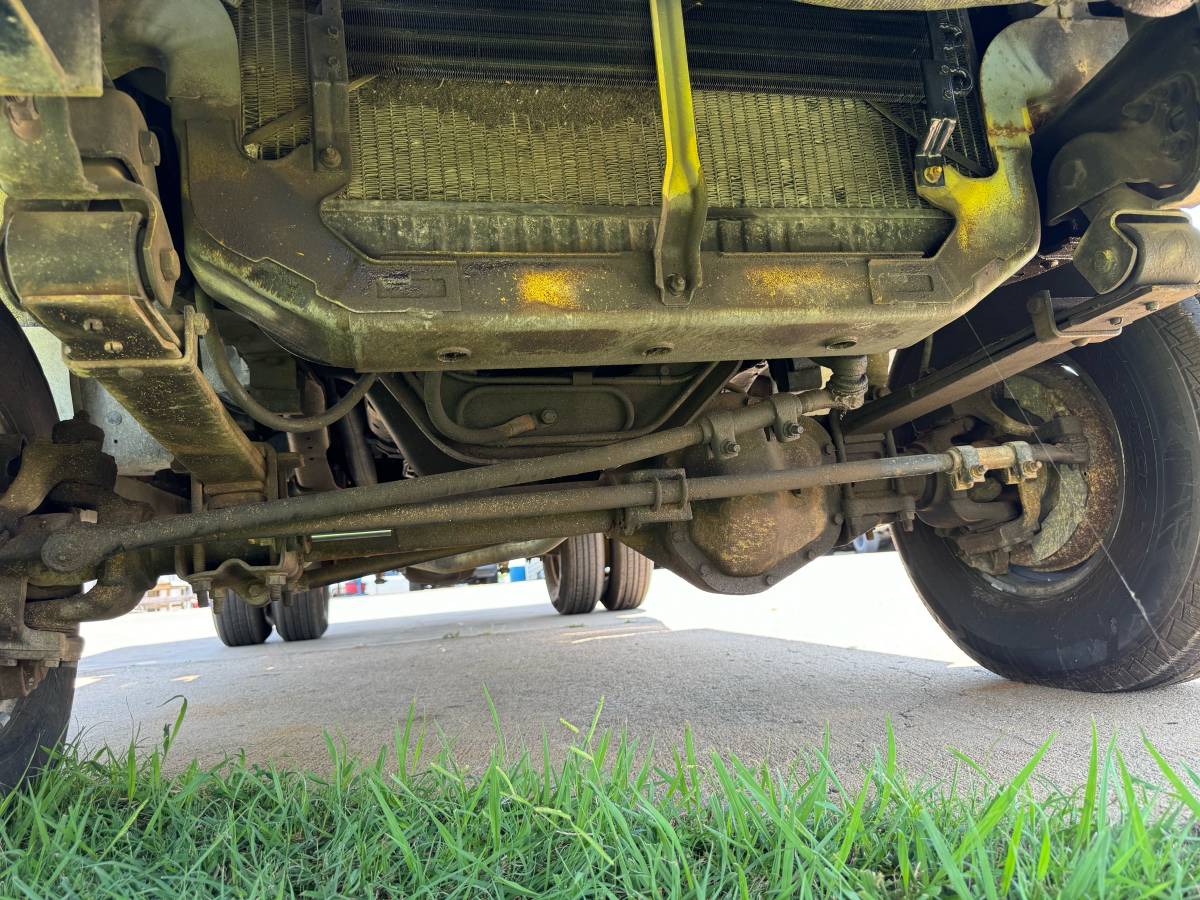Ford-f-350-diesel-1988-yellow-9