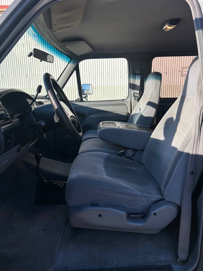 Ford-f-350-diesel-1995-grey-10