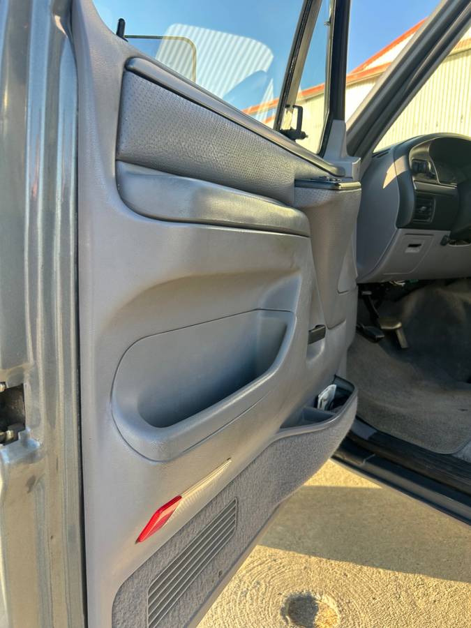 Ford-f-350-diesel-1995-grey-11