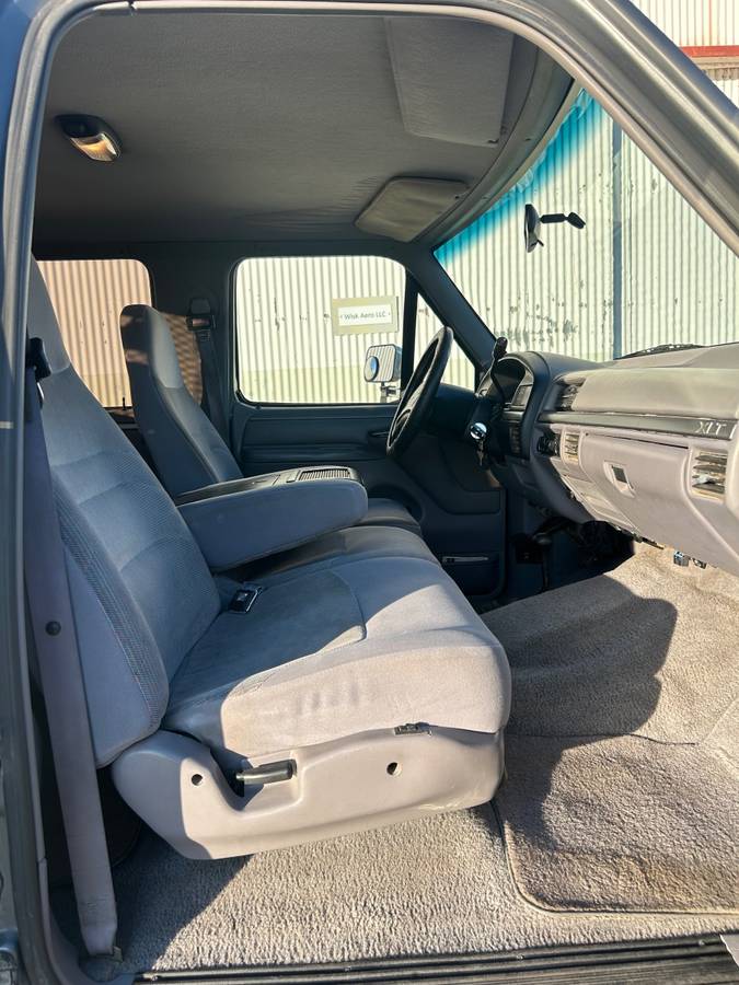 Ford-f-350-diesel-1995-grey-15