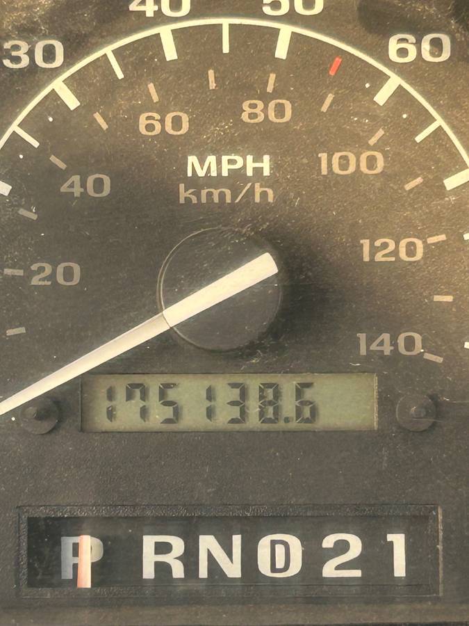 Ford-f-350-diesel-1995-grey-22