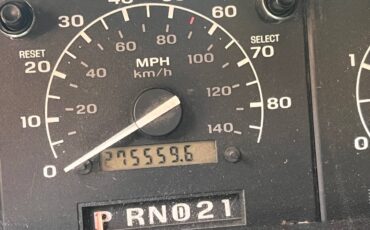Ford-f-350-diesel-1995-white-10