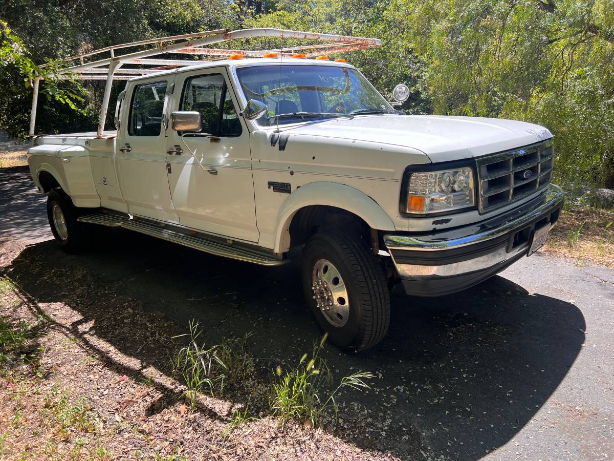 Ford-f-350-diesel-1995-white-3