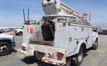 Ford-f-super-duty-1993-white-1