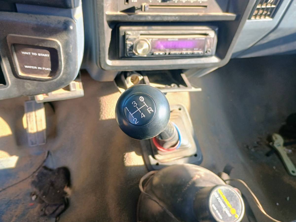 Ford-f-super-duty-diesel-1989-blue-4