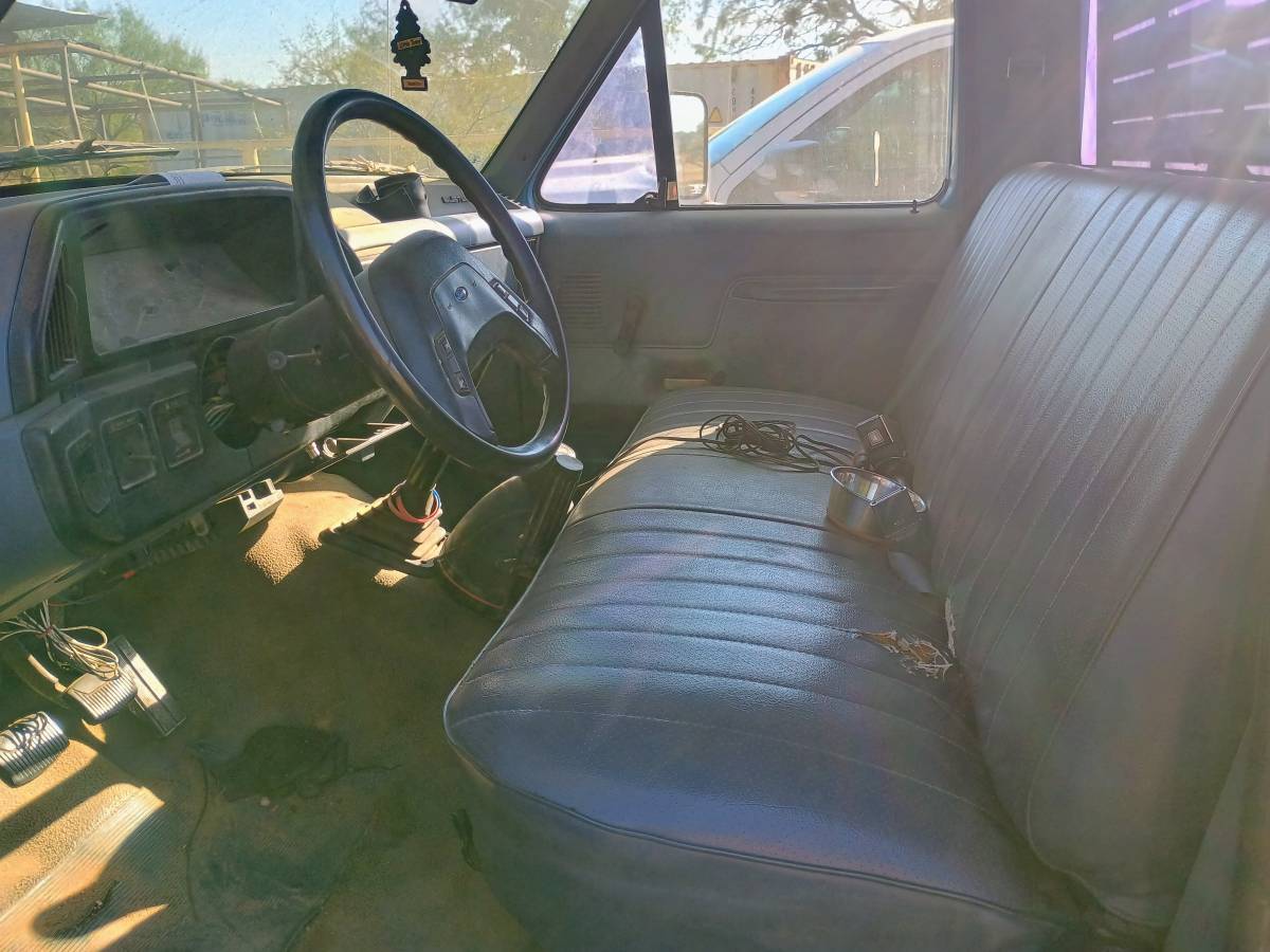 Ford-f-super-duty-diesel-1989-blue