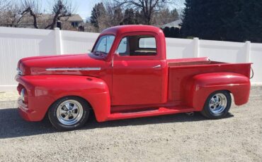 Ford-f1-1952-red-1