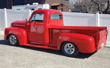 Ford-f1-1952-red-2