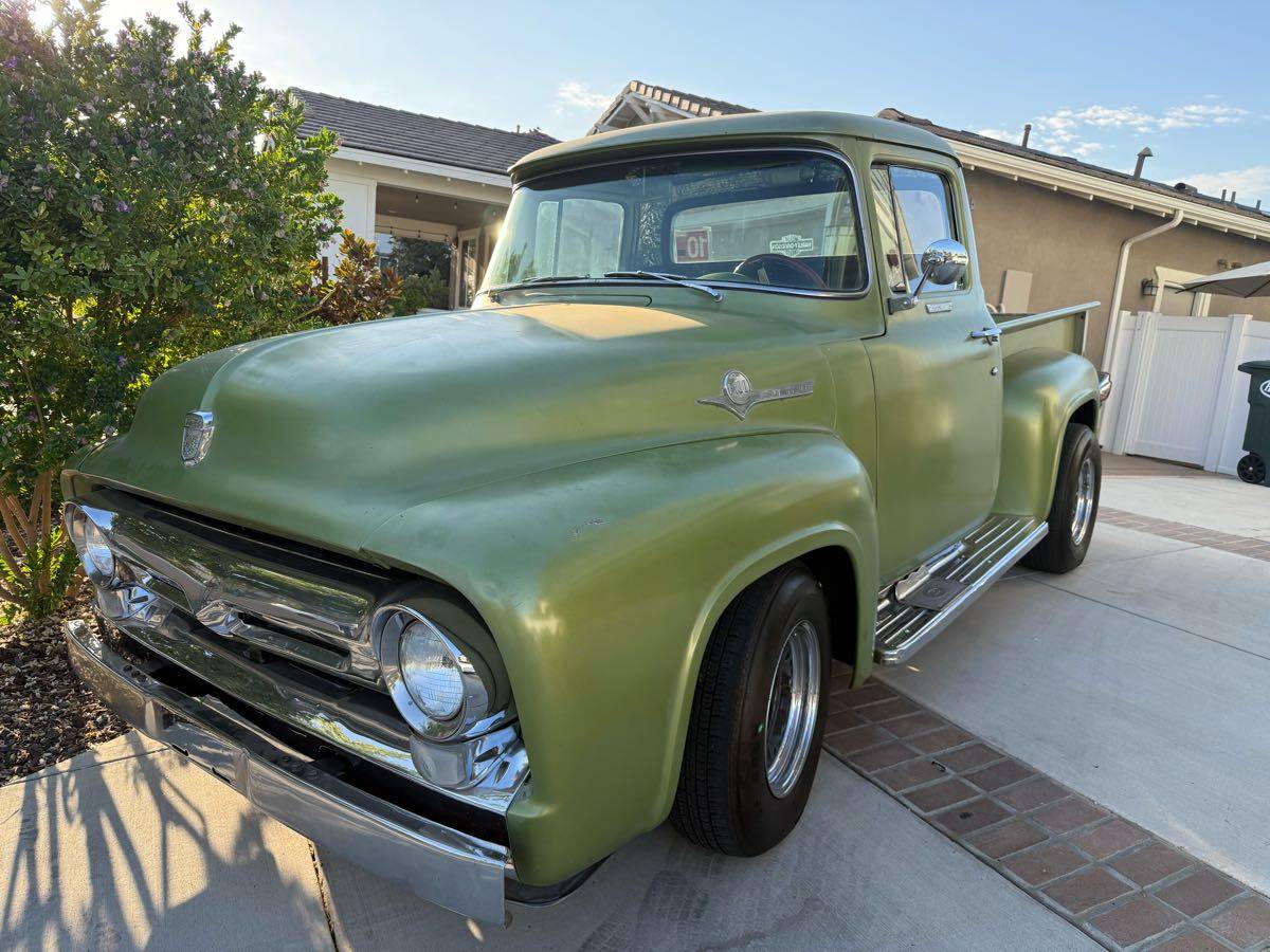 Ford-f100-1956-1