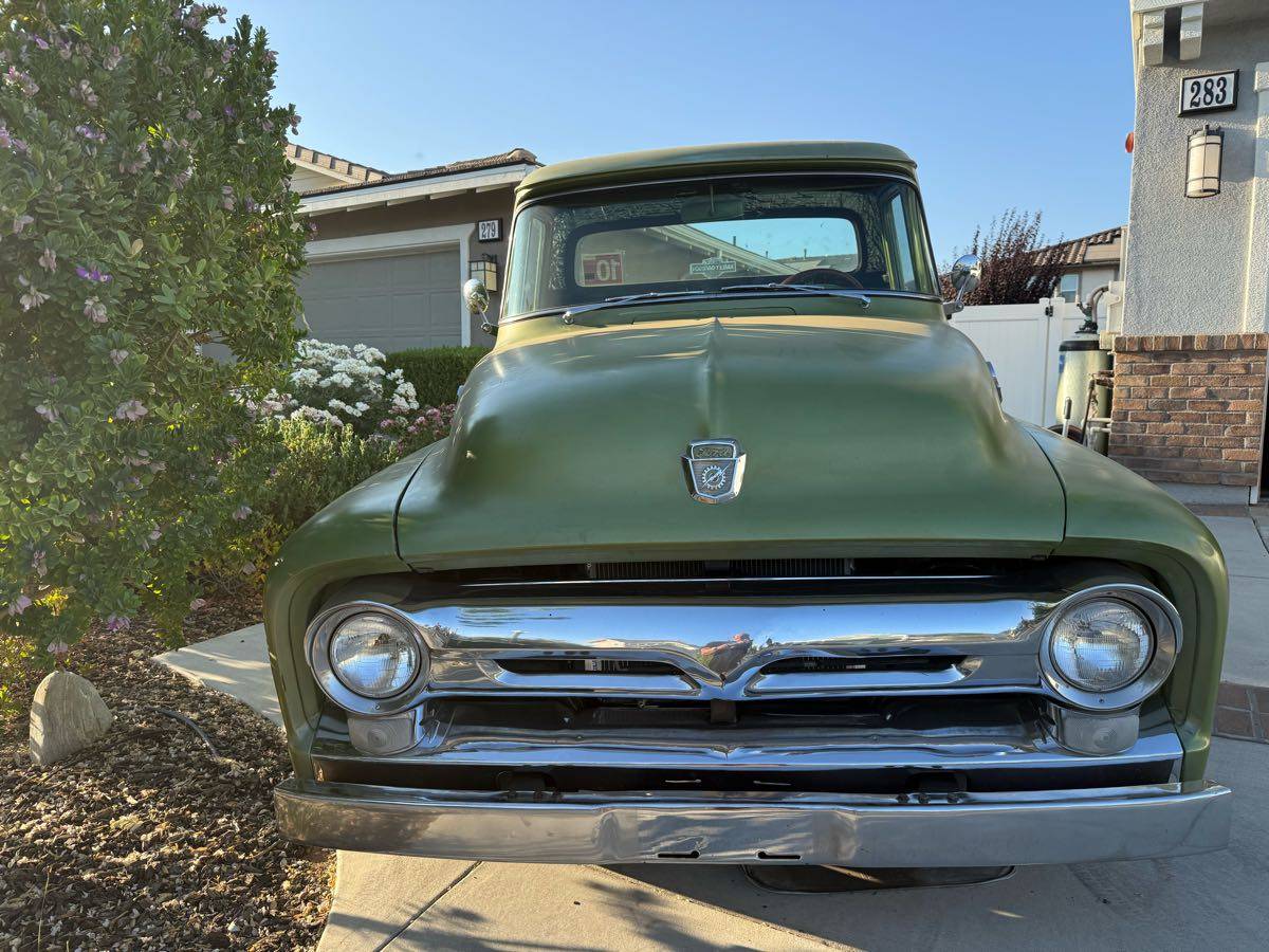 Ford-f100-1956