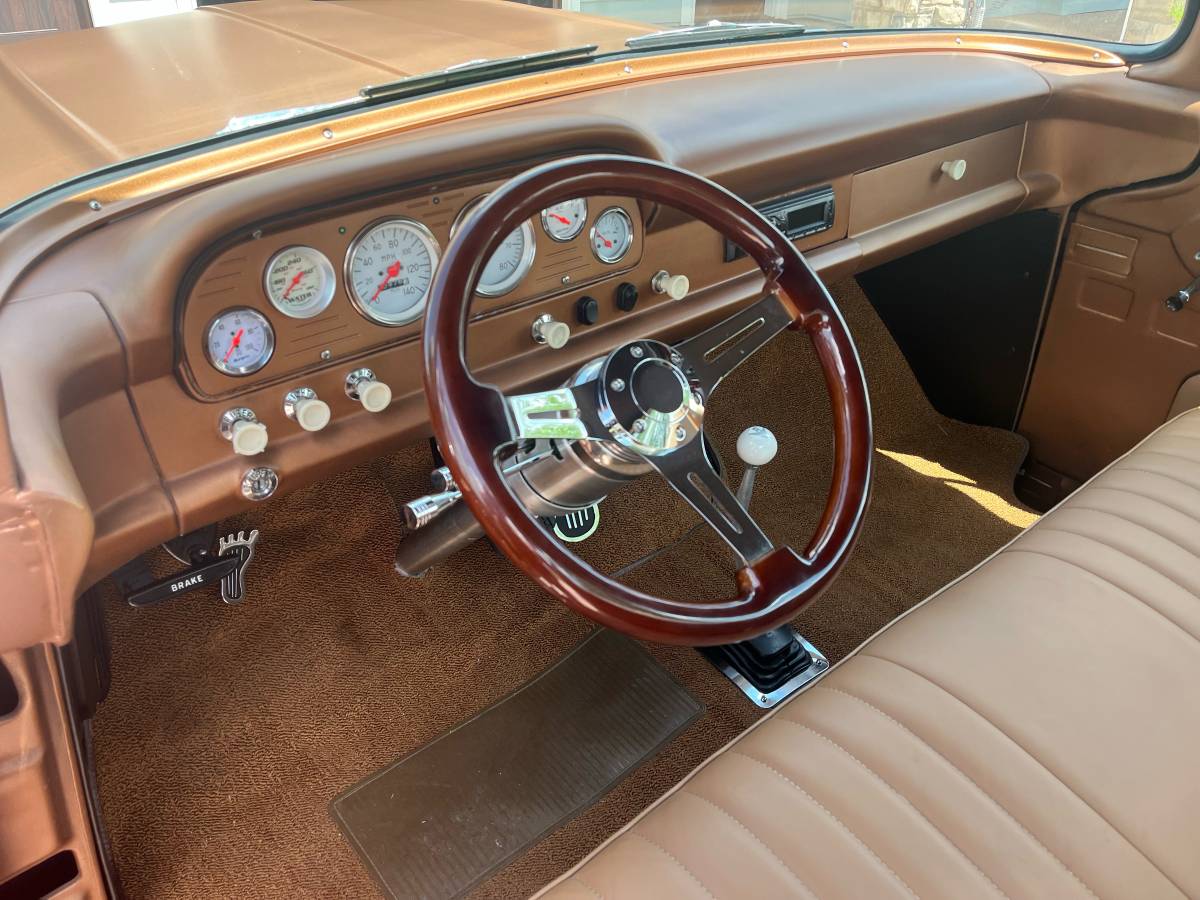 Ford-f100-1960-custom-8
