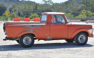 Ford-f100-1961-custom-14