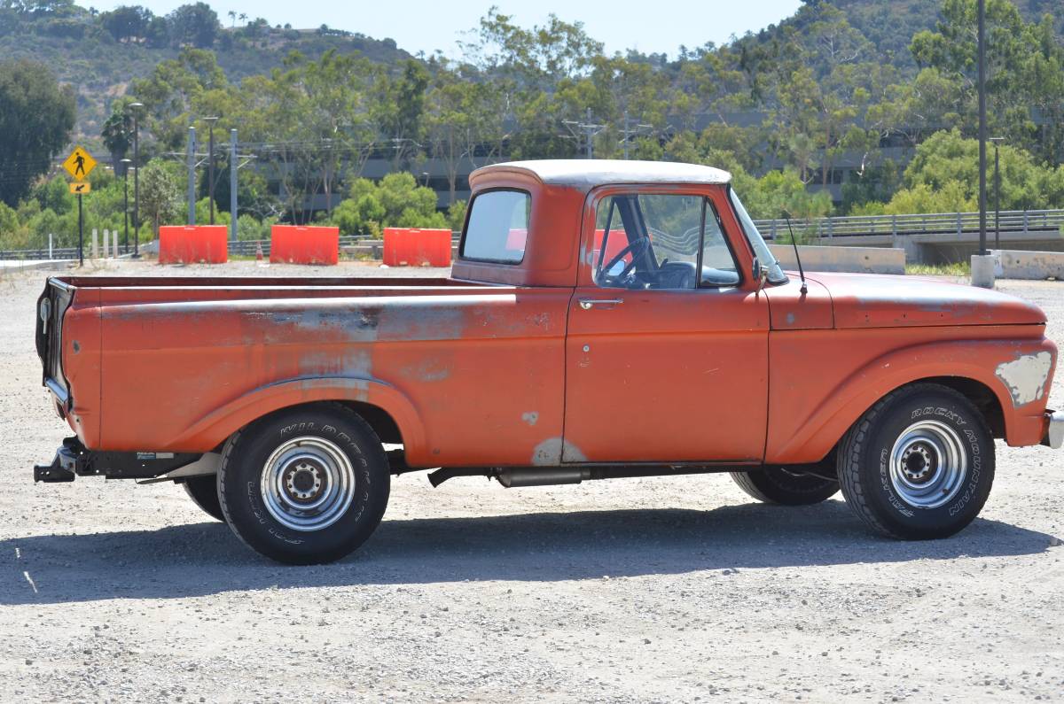 Ford-f100-1961-custom-14
