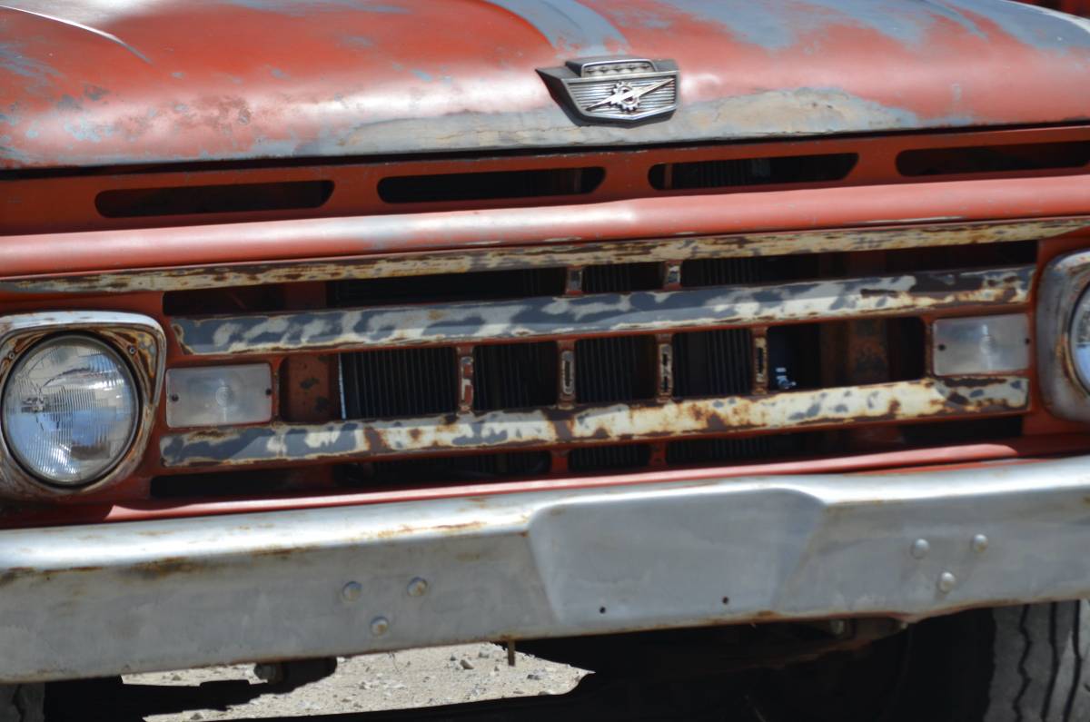 Ford-f100-1961-custom-17