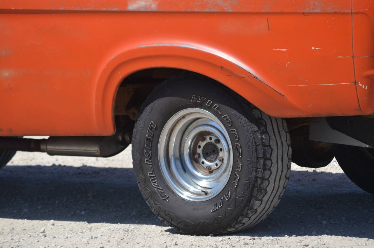 Ford-f100-1961-custom-3