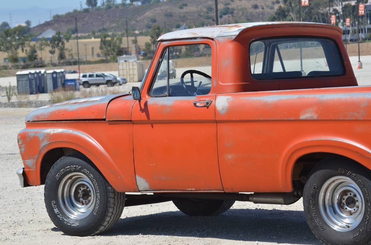 Ford-f100-1961-custom-5