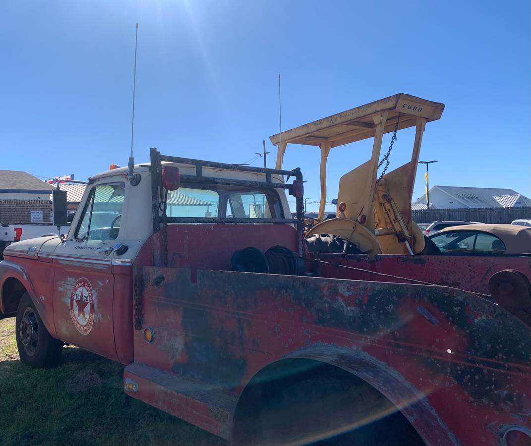 Ford-f100-1961-red-12