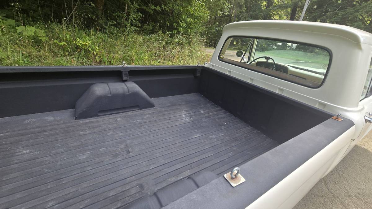 Ford-f100-1964-white-3