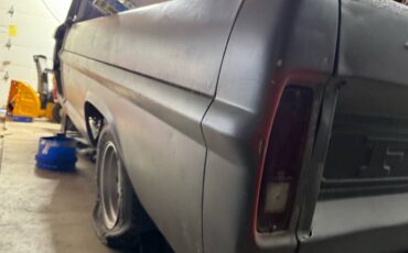 Ford-f100-1969-grey-5
