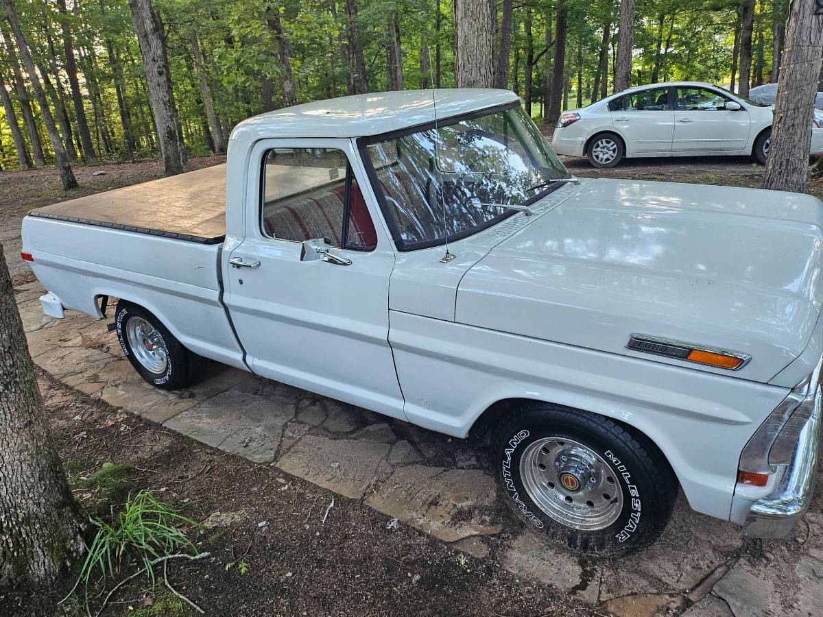 Ford-f100-1970-white-1