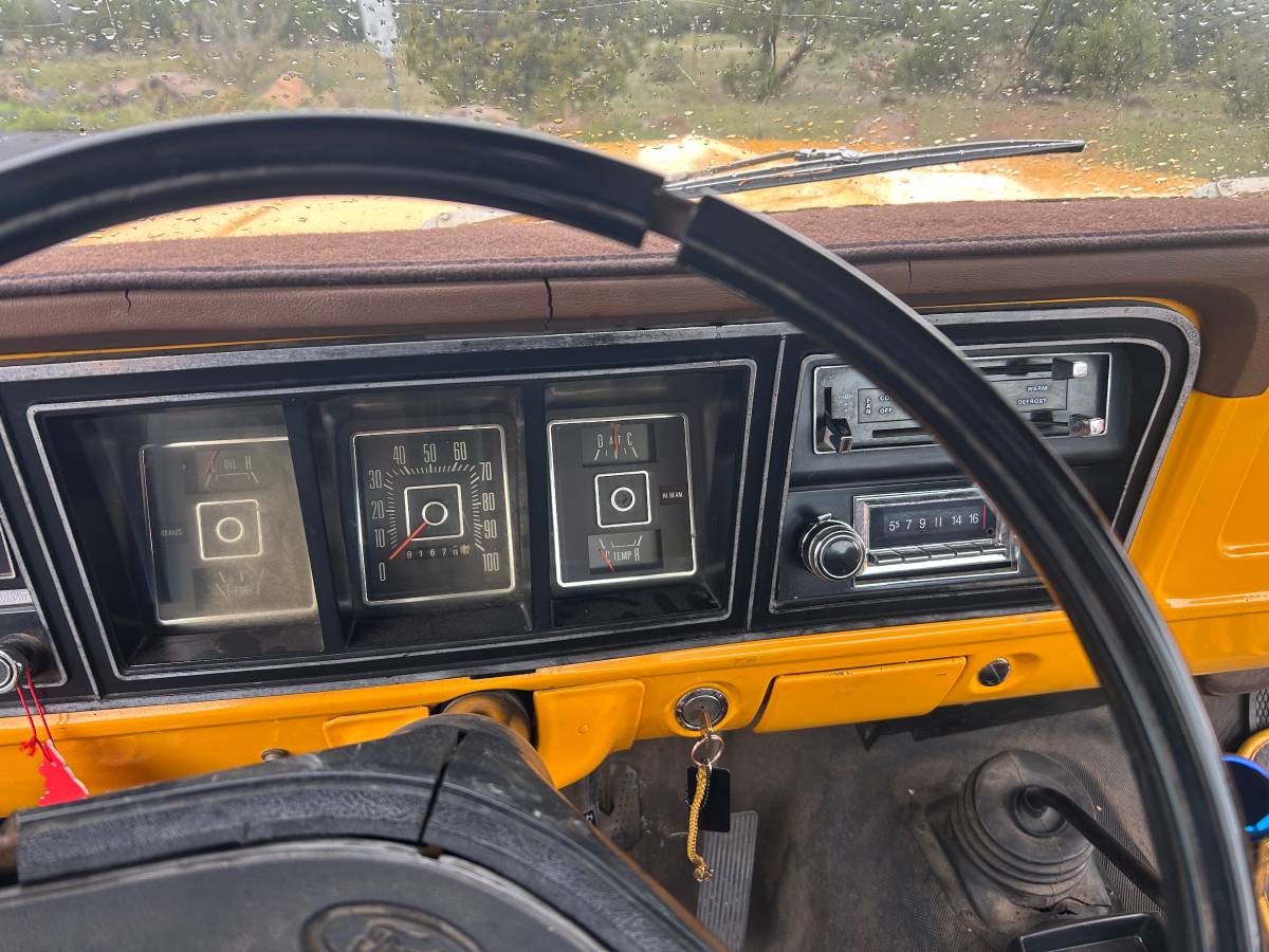 Ford-f100-1973-yellow-11