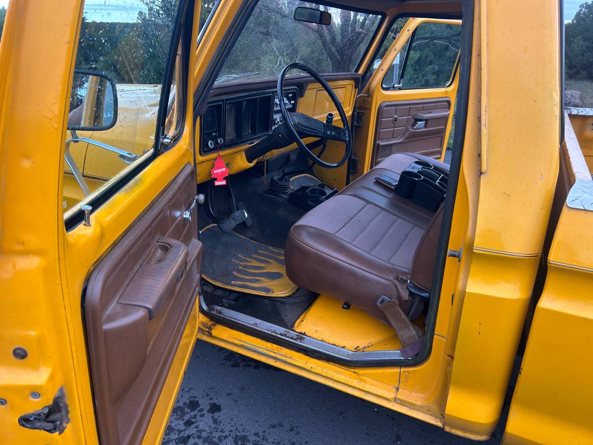 Ford-f100-1973-yellow-2