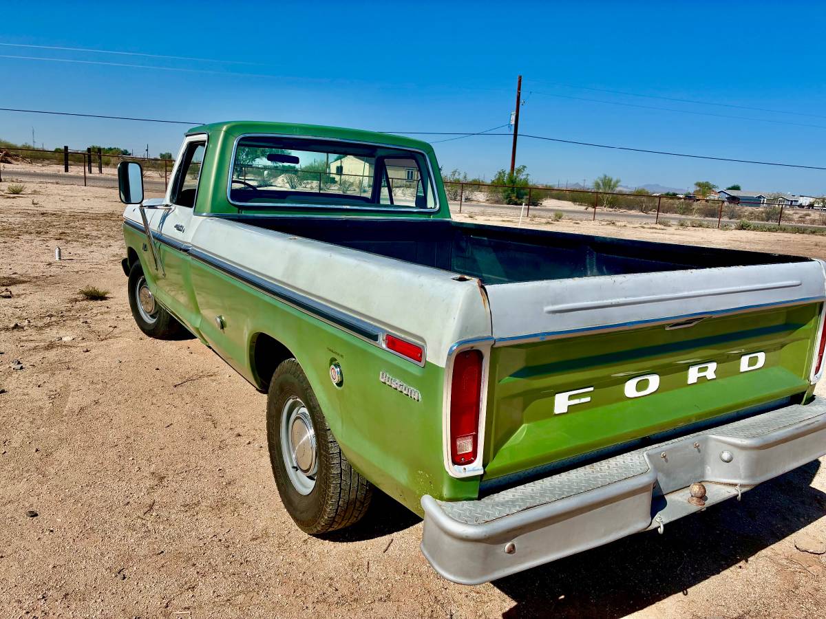 Ford-f100-1975-2