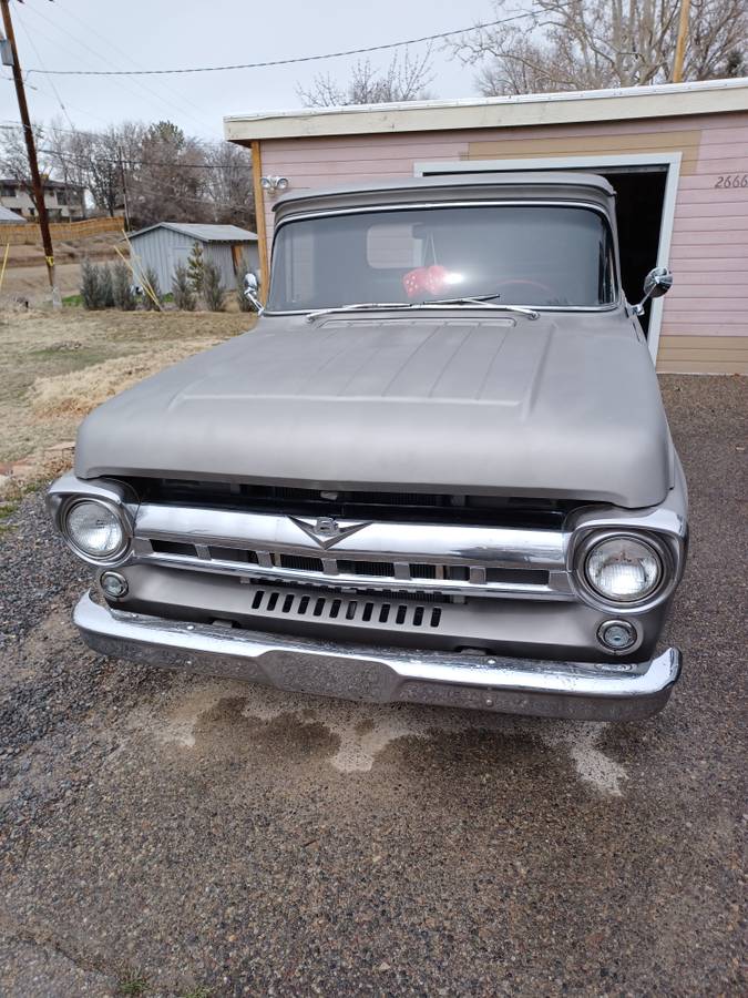 Ford-f100-custom-1957-grey-12