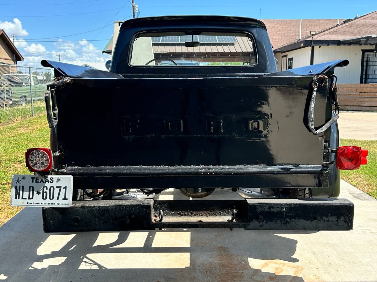 Ford-f100-custom-1962-black-10