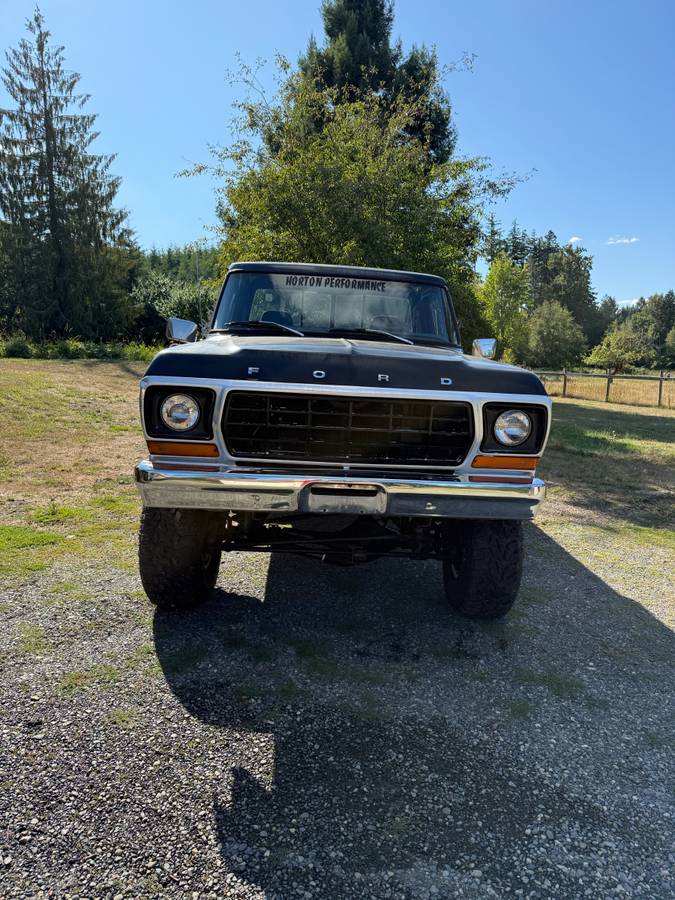 Ford-f100-custom-1978-black-12