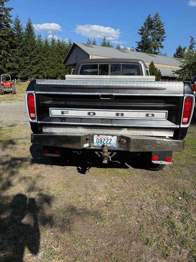 Ford-f100-custom-1978-black-9