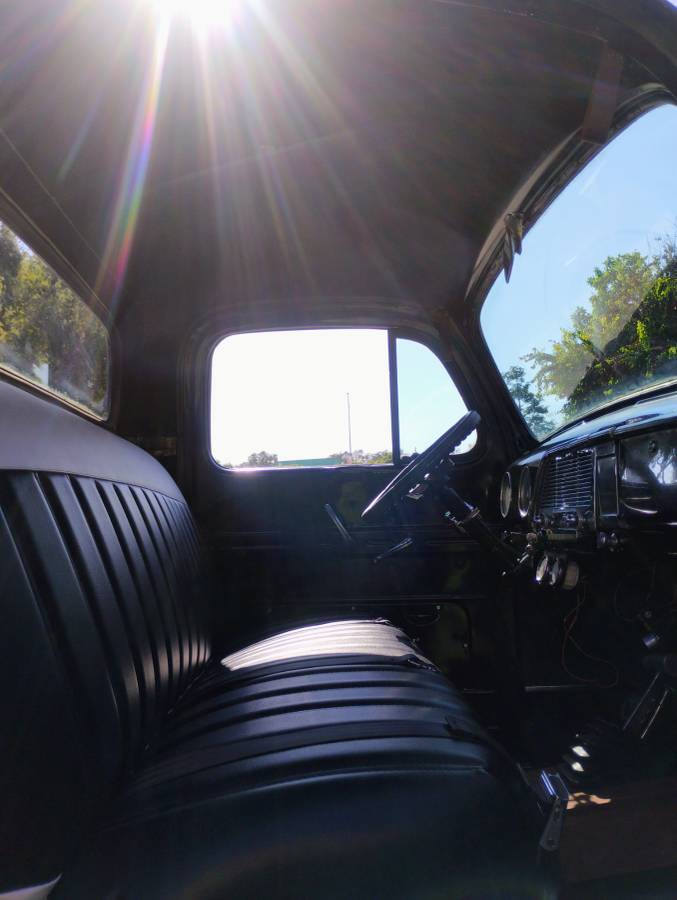 Ford-f100-pickup-1951-black-1